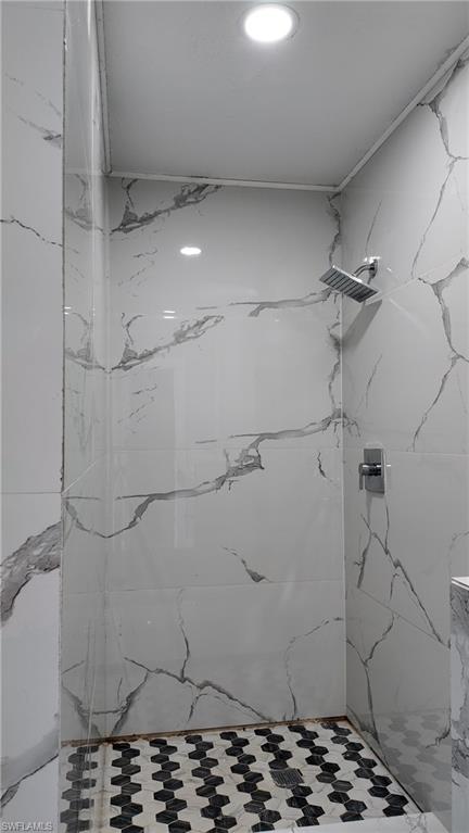 MONTURA - Residential