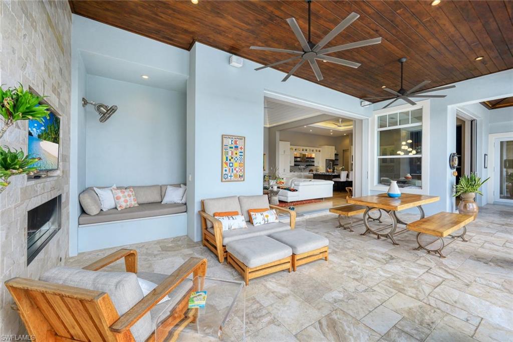 MARCO ISLAND - Residential