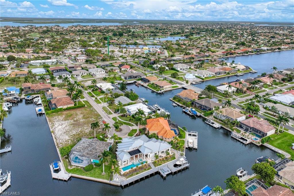 MARCO ISLAND - Residential