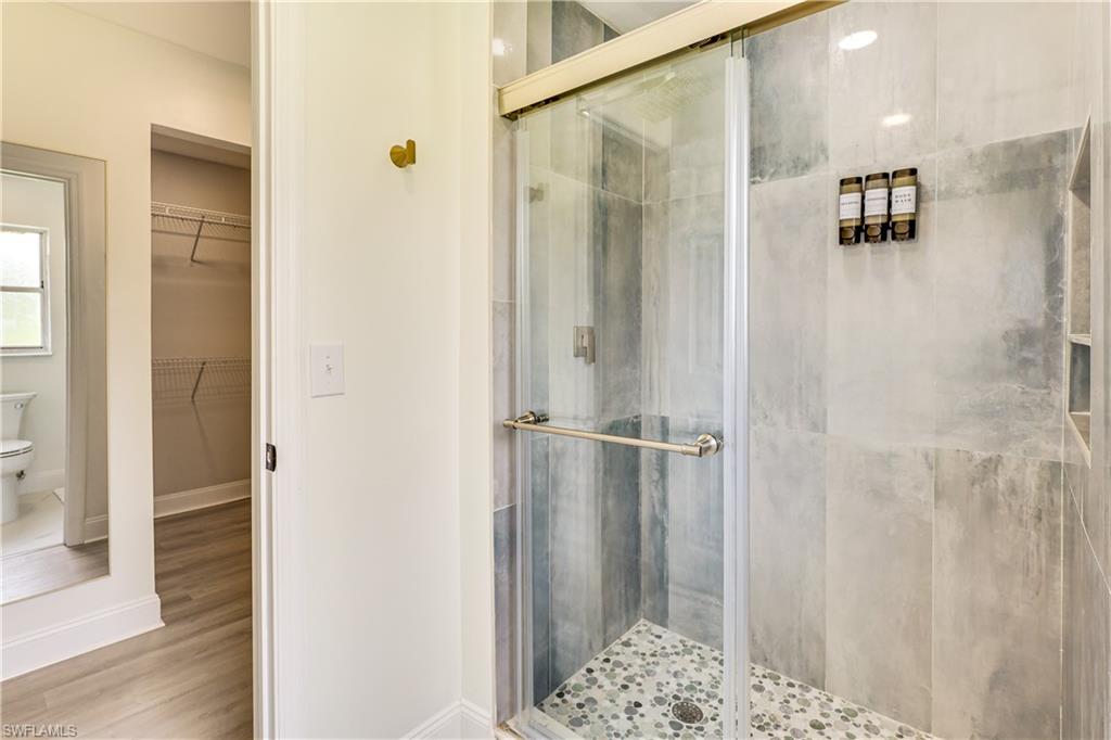 ISLAND PARK WOODLANDS - Residential