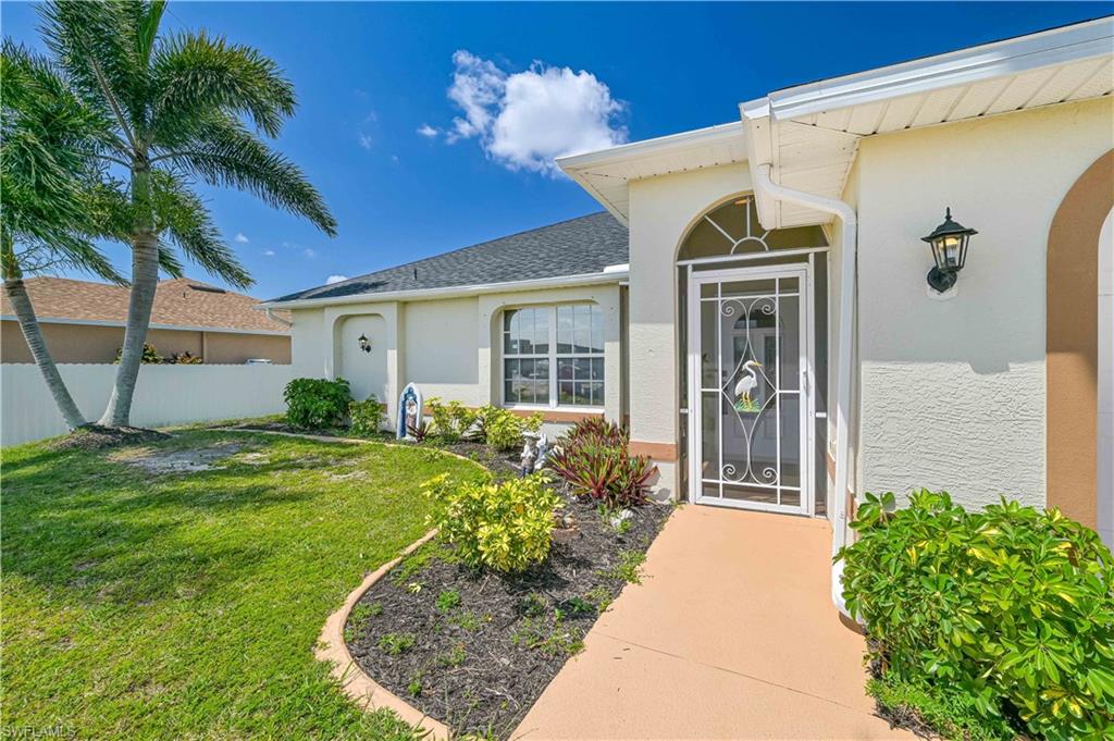 CAPE CORAL - Residential