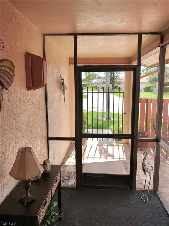 ROYAL WOODS - Residential