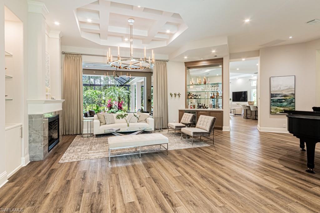 GOLDEN GATE ESTATES - Residential