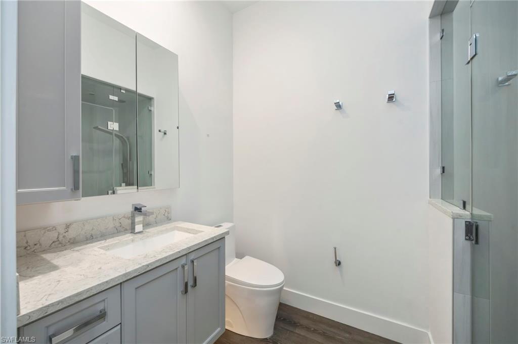 VILLAGE WALK - Residential