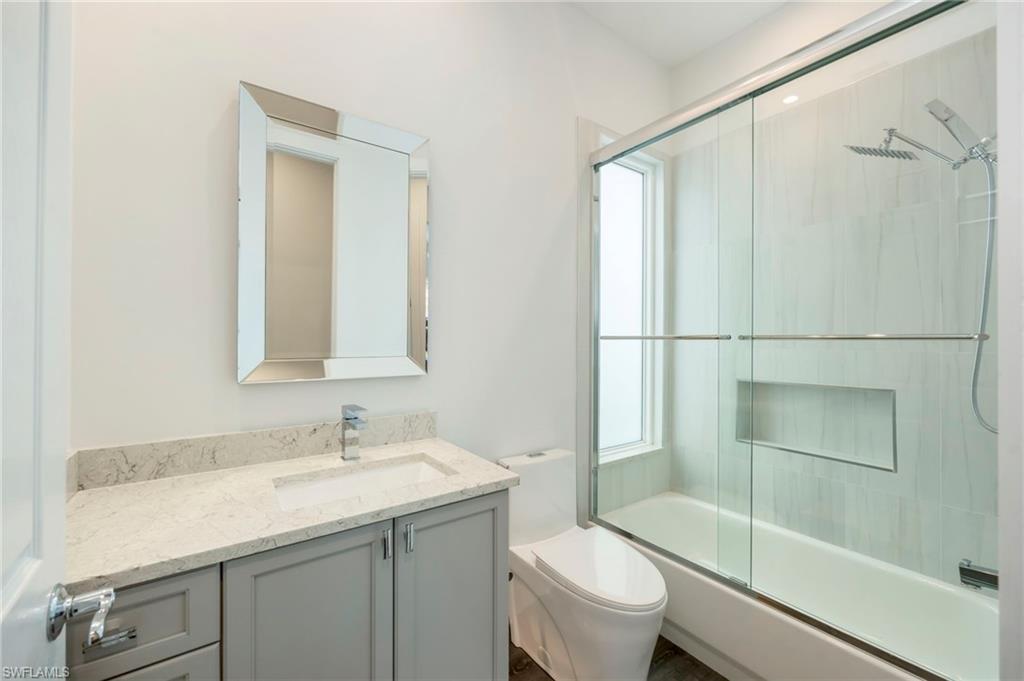 VILLAGE WALK - Residential