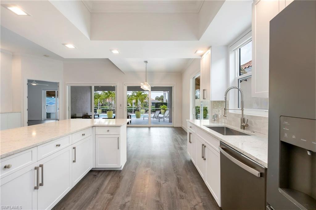 VILLAGE WALK - Residential