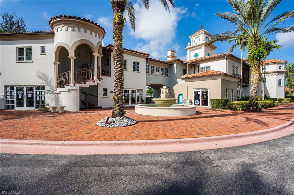 VILLAGE WALK - Residential