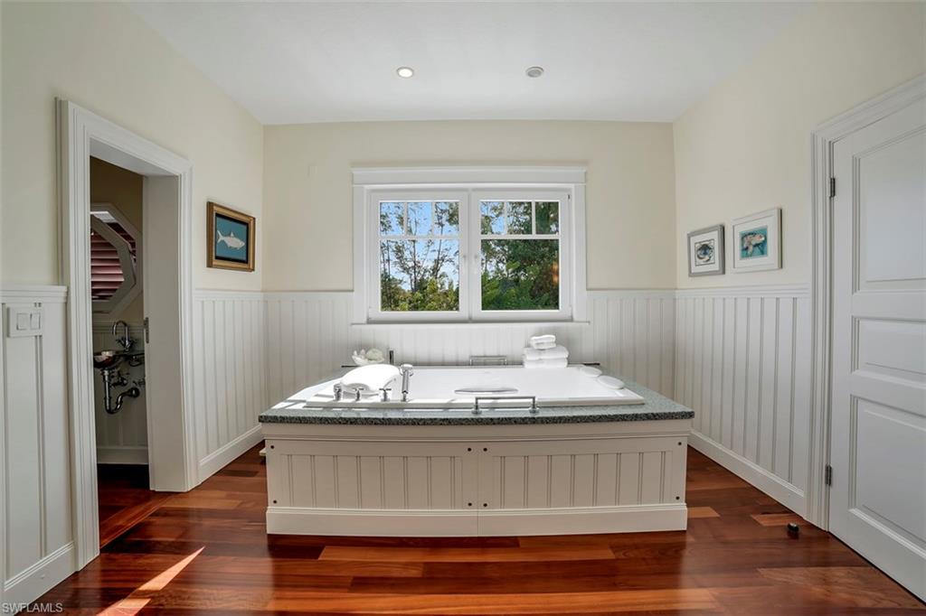 PALM ISLAND ESTATES - Residential