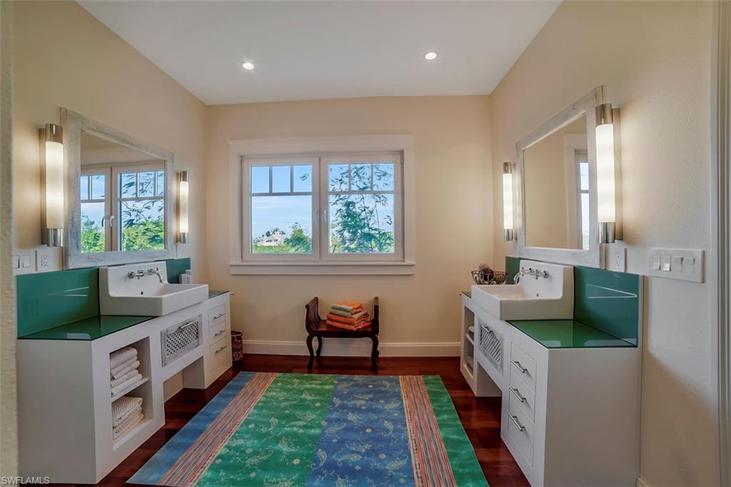 PALM ISLAND ESTATES - Residential