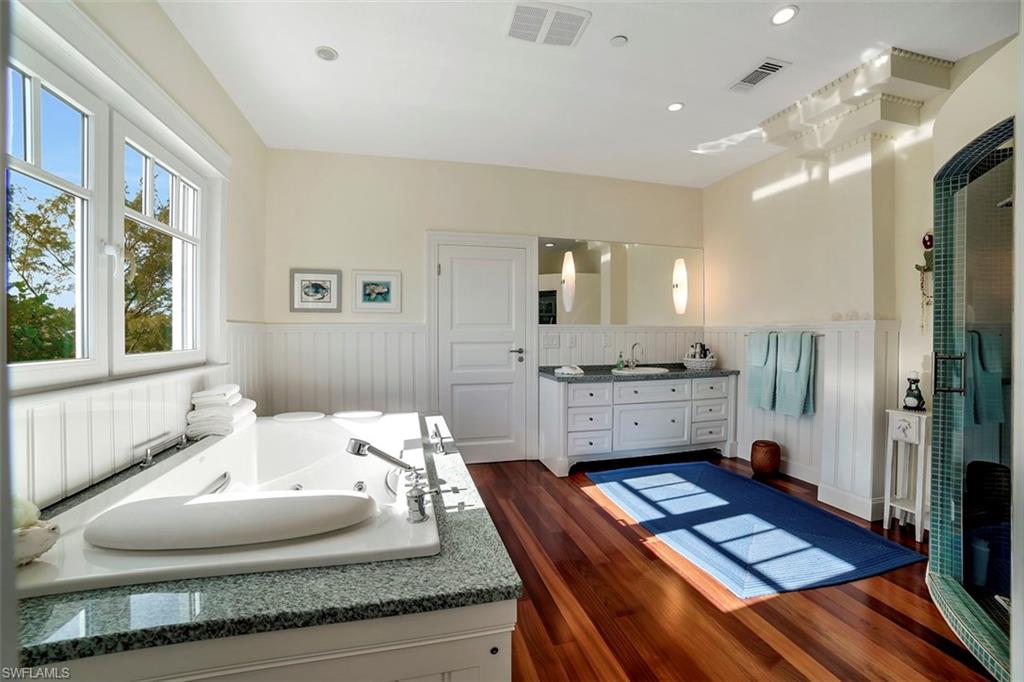 PALM ISLAND ESTATES - Residential