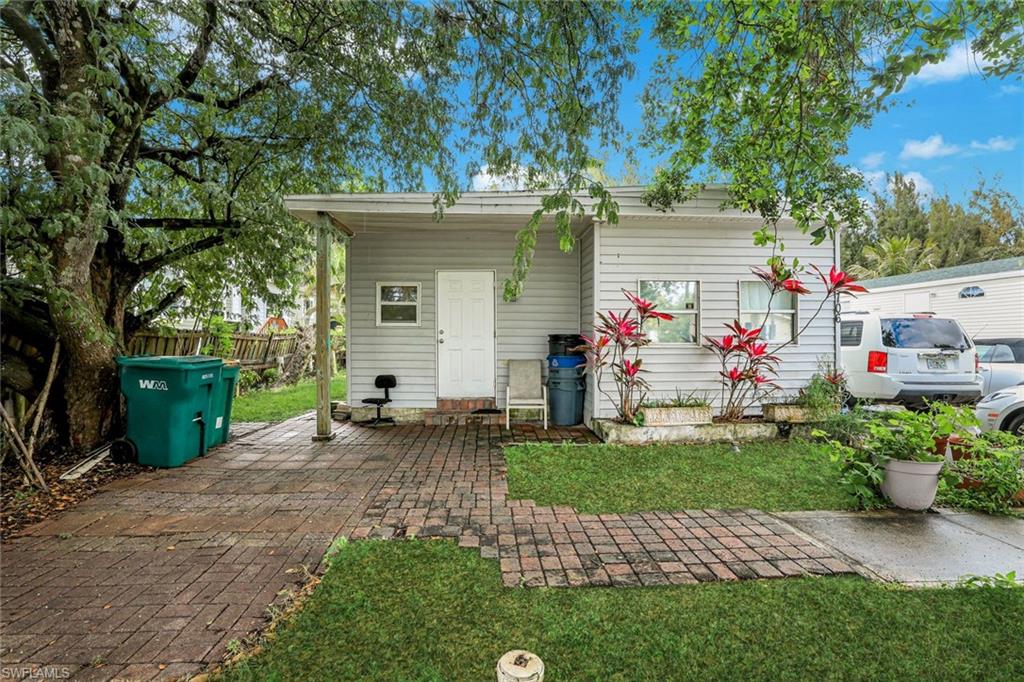 PORT AU PRINCE - Residential