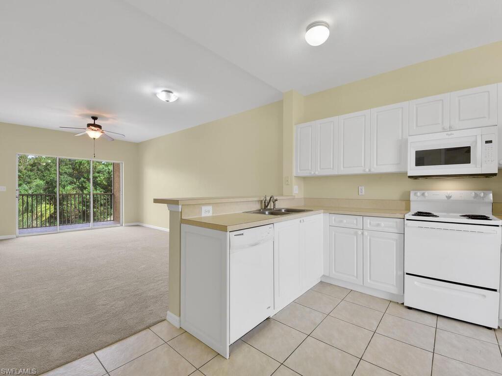 CORAL FALLS RESORT - Residential