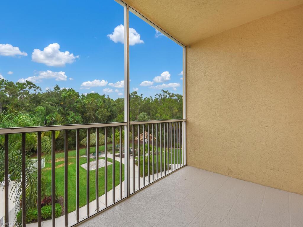 CORAL FALLS RESORT - Residential