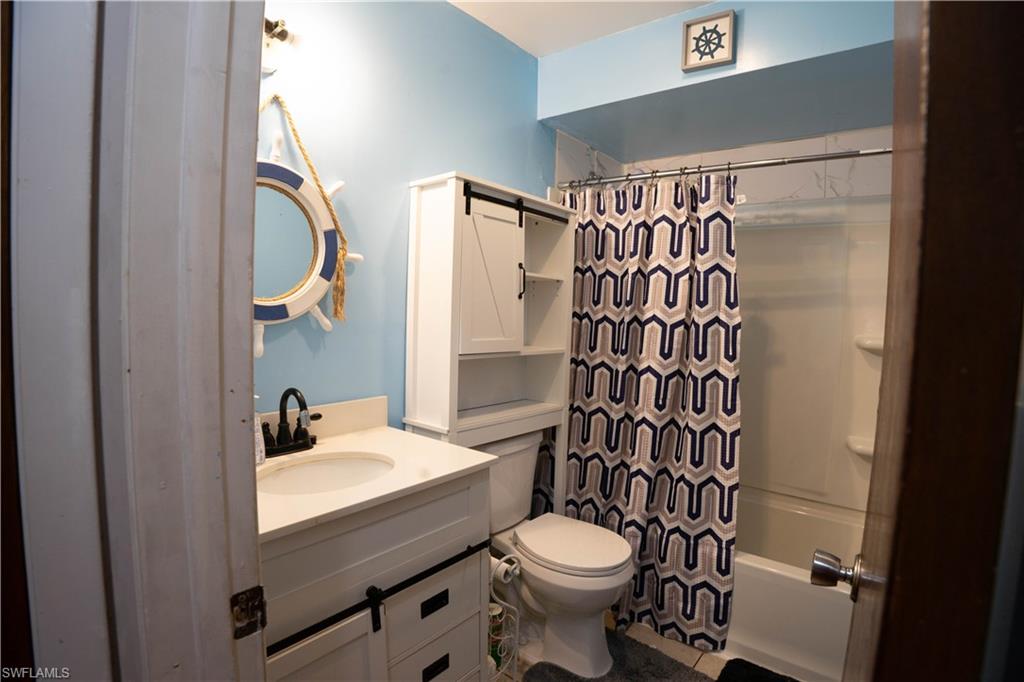 FORT MYERS SHORES - Residential