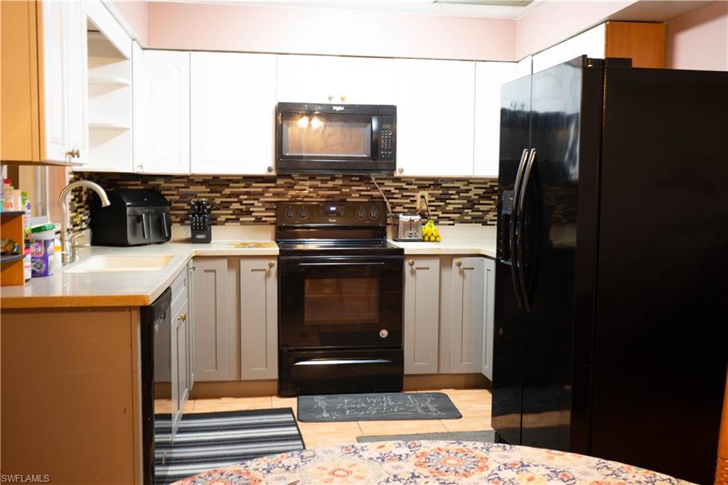 FORT MYERS SHORES - Residential