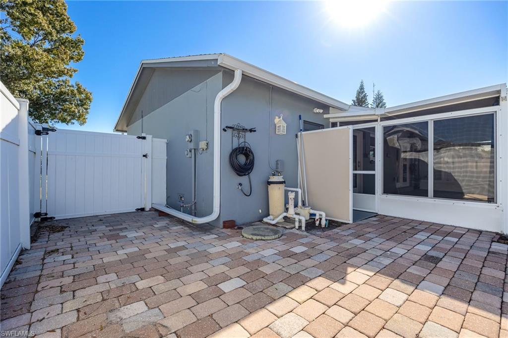 RIDGEWAY - Residential