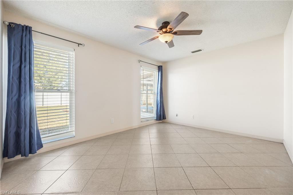 RIDGEWAY - Residential