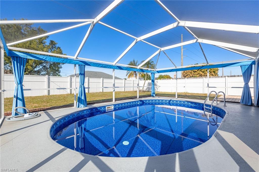 RIDGEWAY - Residential