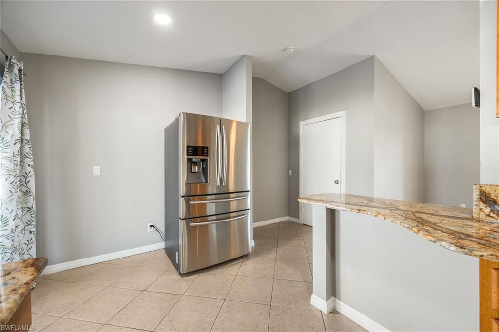 RIDGEWAY - Residential