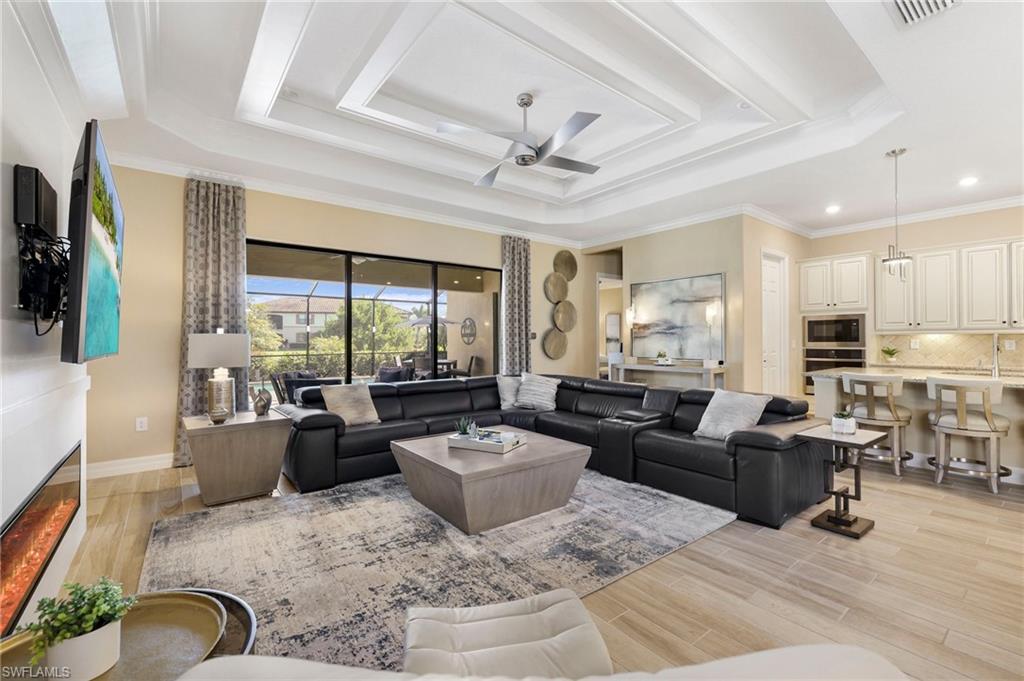 BONITA NATIONAL GOLF AND COUNTRY CLUB - Residential