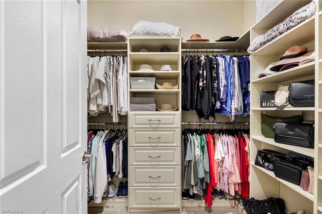 BONITA NATIONAL GOLF AND COUNTRY CLUB - Residential