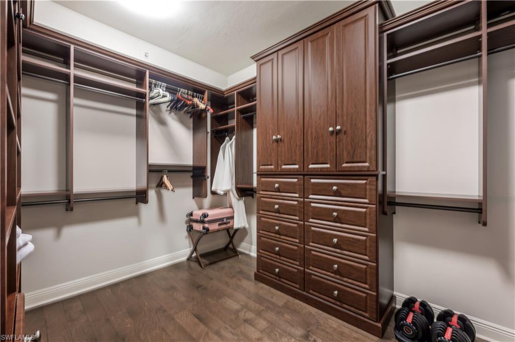 CASTELLA - Residential Lease