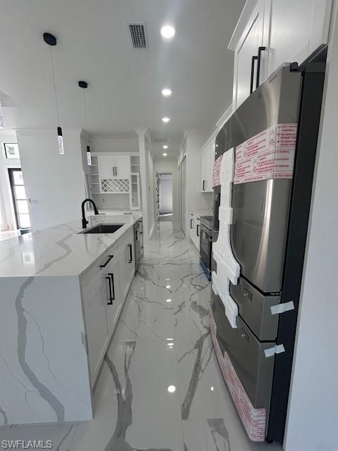 GOLDEN GATE ESTATES - Residential