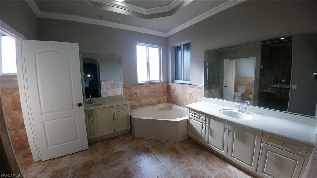 TAMIAMI TERRACE - Residential Lease