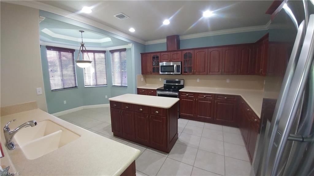 TAMIAMI TERRACE - Residential Lease