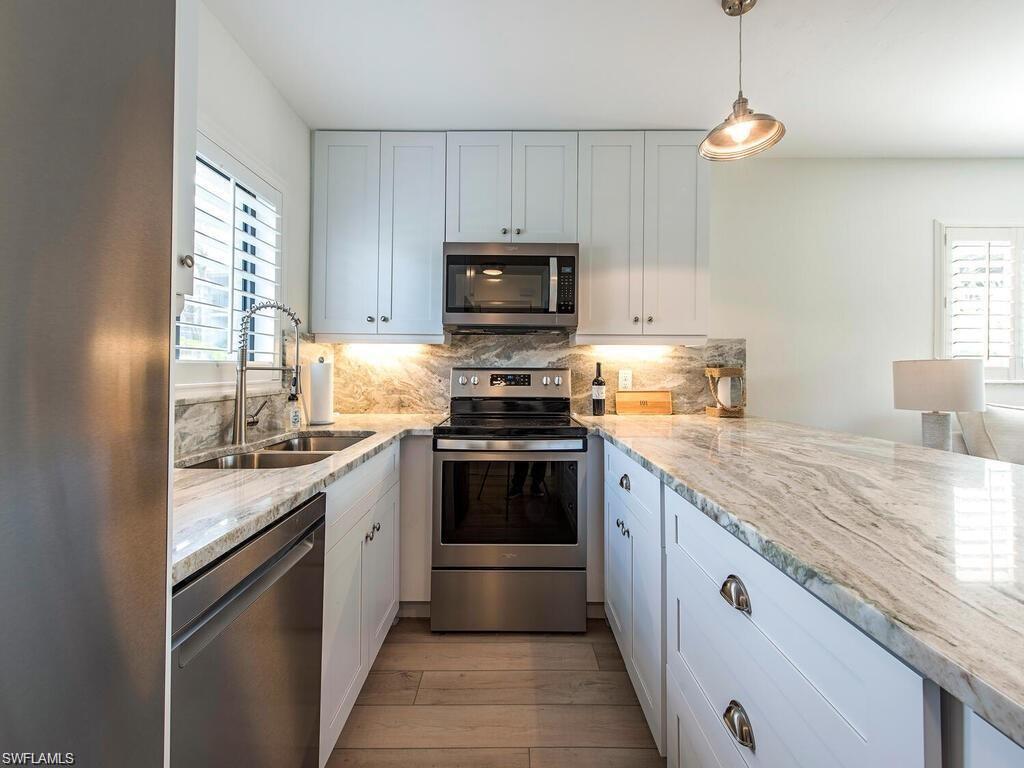 EAGLE CREEK - Residential