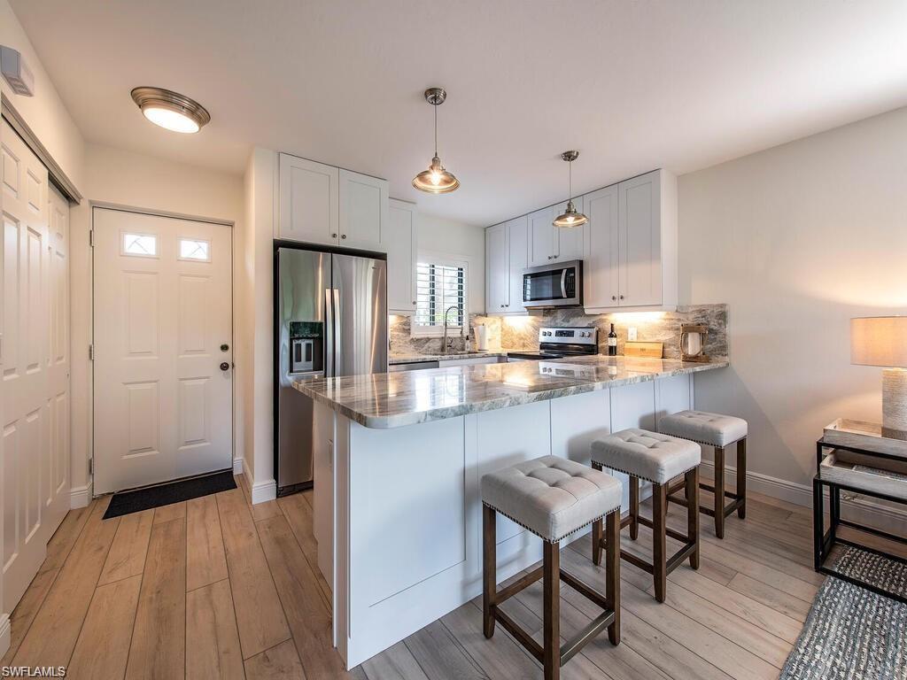 EAGLE CREEK - Residential