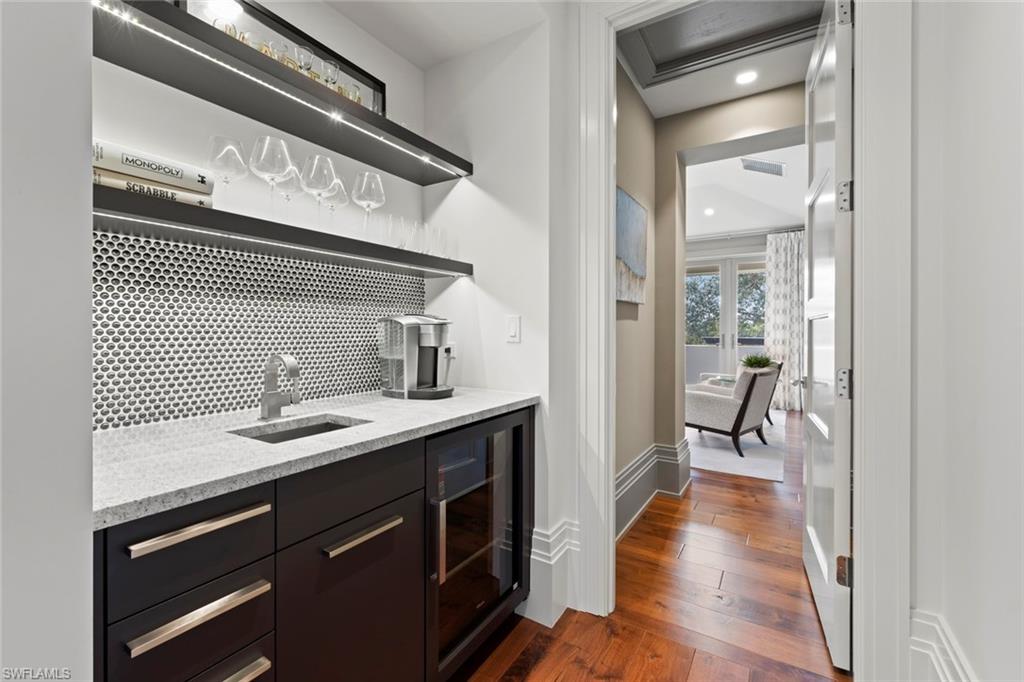 QUAIL WEST - Residential