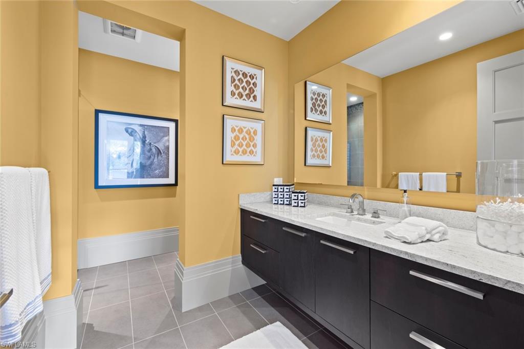 QUAIL WEST - Residential