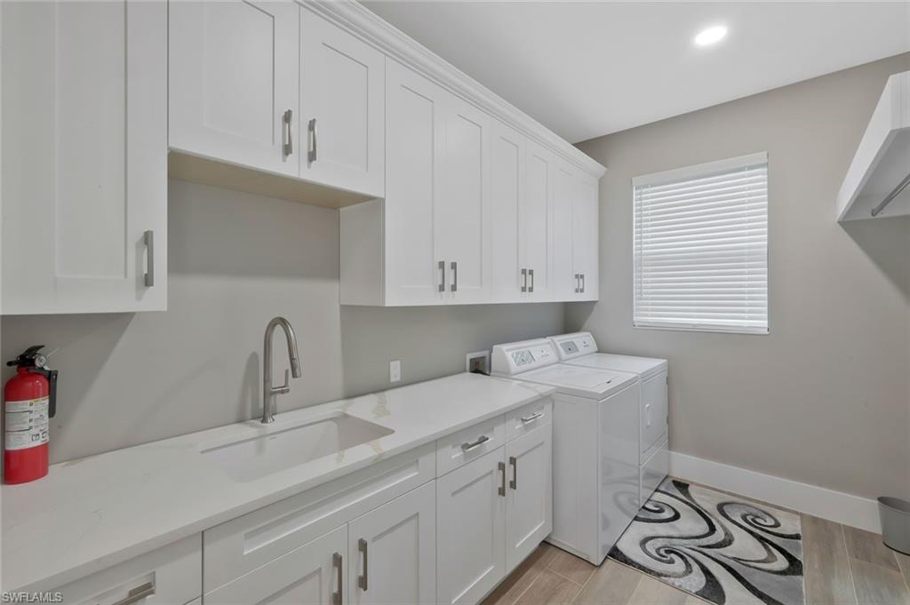 CAPE HARBOUR - Residential