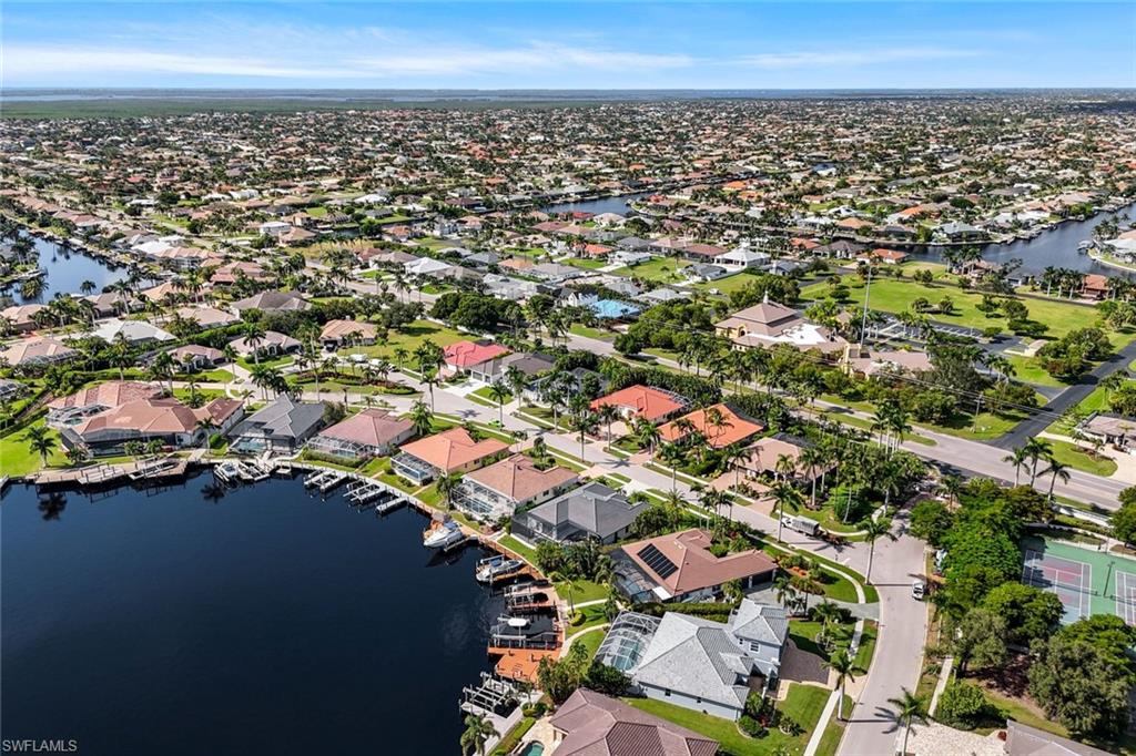 CAPE HARBOUR - Residential