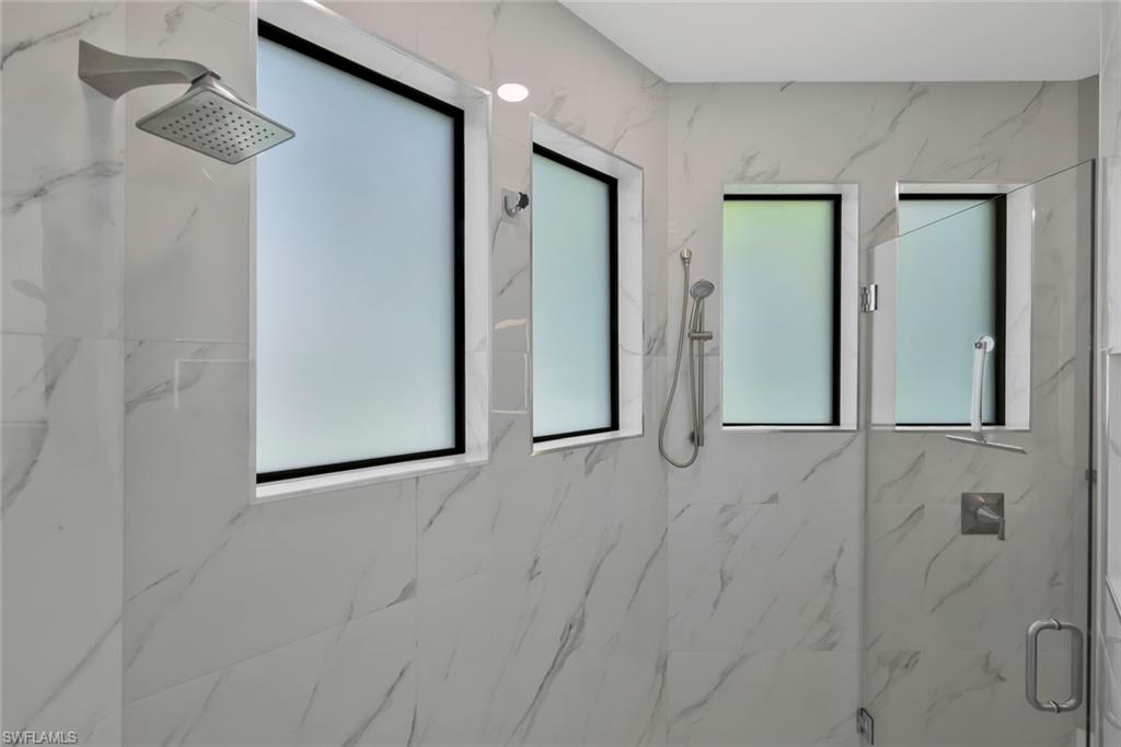 CAPE HARBOUR - Residential