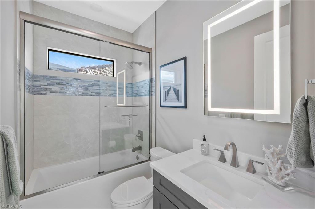 CAPE HARBOUR - Residential