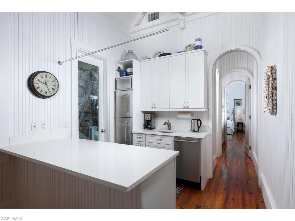 OLDE NAPLES - Residential