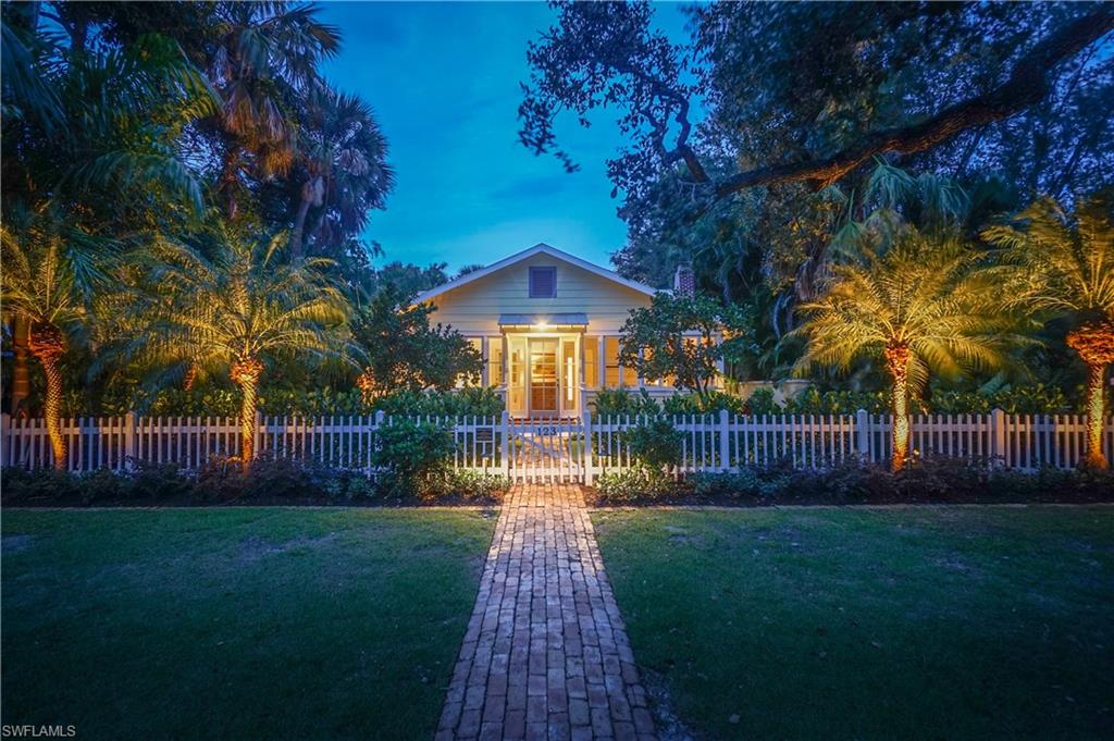 OLDE NAPLES - Residential