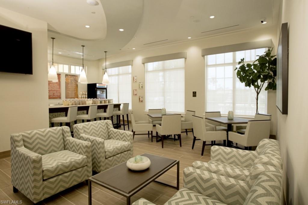 SAGAMORE COURT - Residential