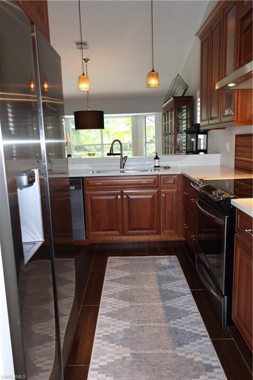 BERKSHIRE LAKES - Residential