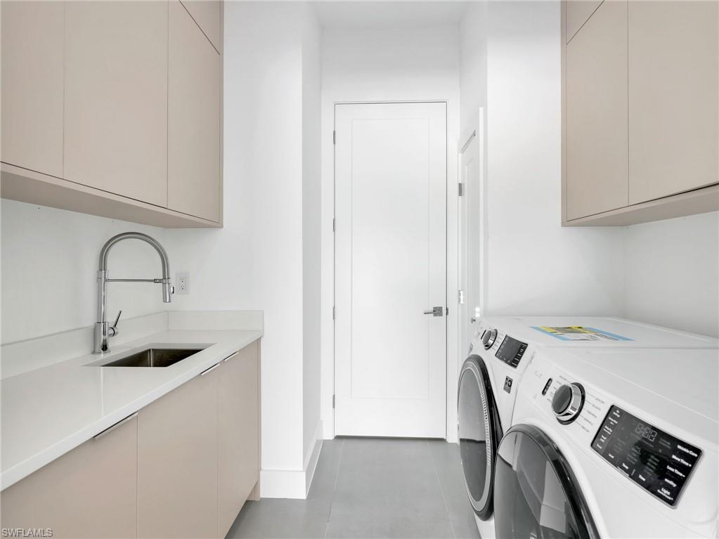 PORT CHARLOTTE - Residential