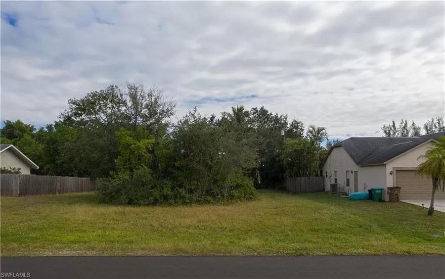 Location Location, excellent lot in a very quiet neighborhood, All water & sewer assessments paid in full , Centrally located , near schools, near shopping & many different dining options .