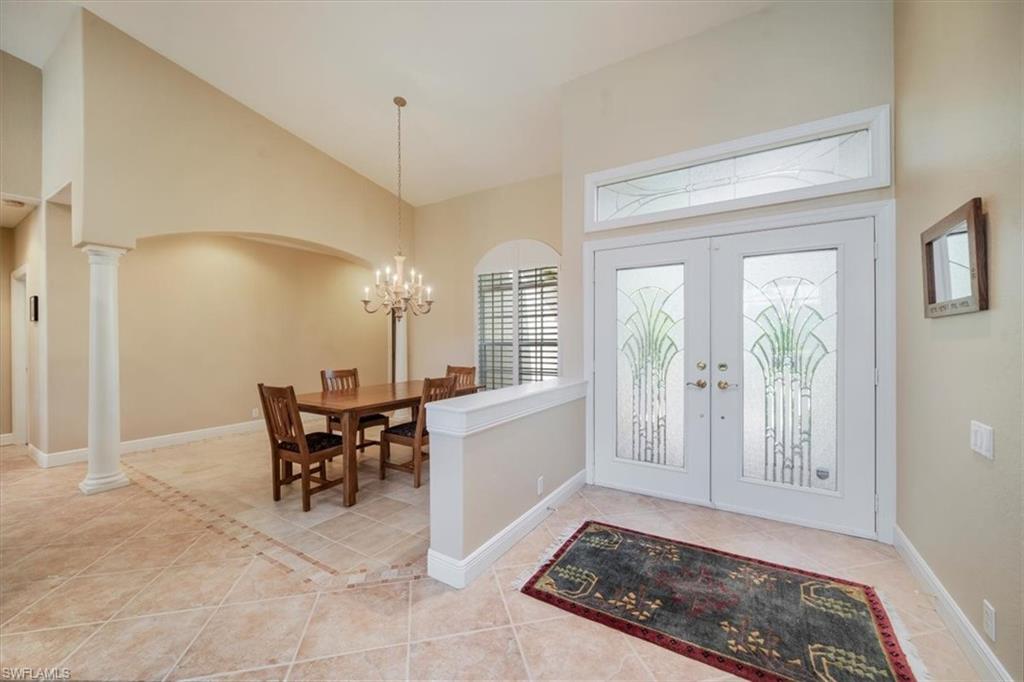 1094 Camelot CIR