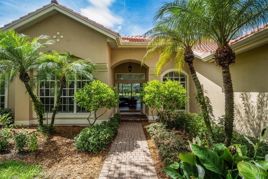 1094 Camelot CIR