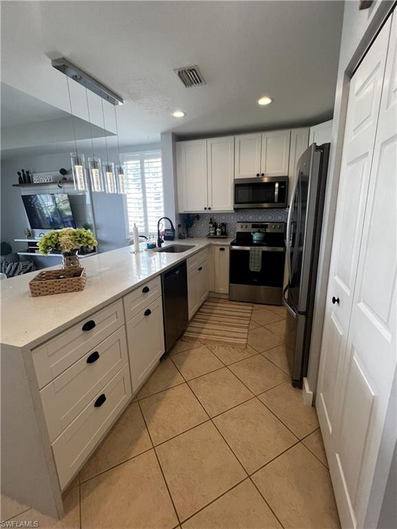 ENCLAVE AT CYPRESS LAKE CONDO - Residential