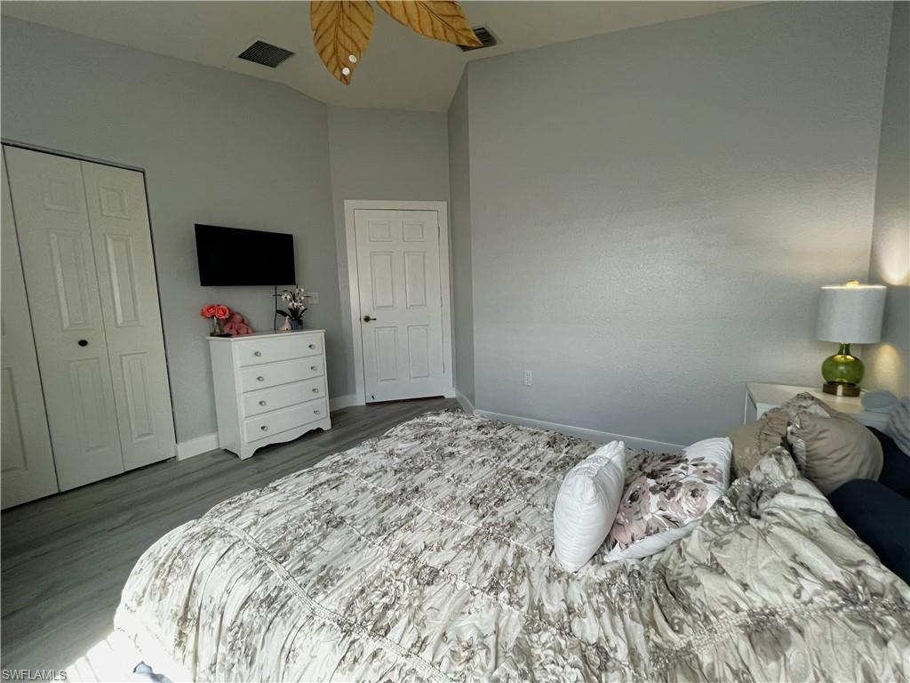 ENCLAVE AT CYPRESS LAKE CONDO - Residential