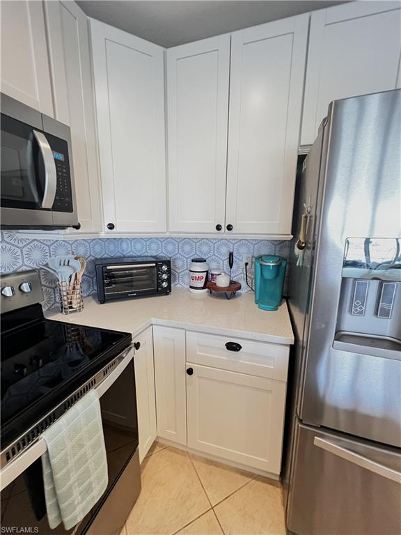 ENCLAVE AT CYPRESS LAKE CONDO - Residential