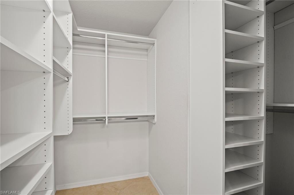 BERMUDA GREENS - Residential