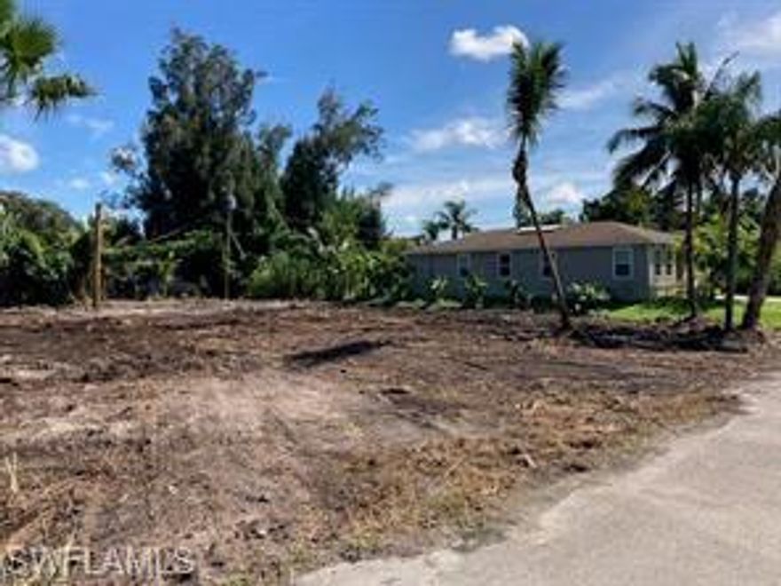 Wow ! What an opportunity to own income producing properties ! This duplex lot is in a prime location - close to beach & close to town , add in the redevelopment and new construction in the area and you have a winning recipe for success ! The adjacent lot next door is also available , put the 2 together and build 2 duplexes for a total of 4 units and now you've really got some income . That situation can also qualify you for an E-2 visa ! There's plenty of opportunity to be had here , what will you do ?